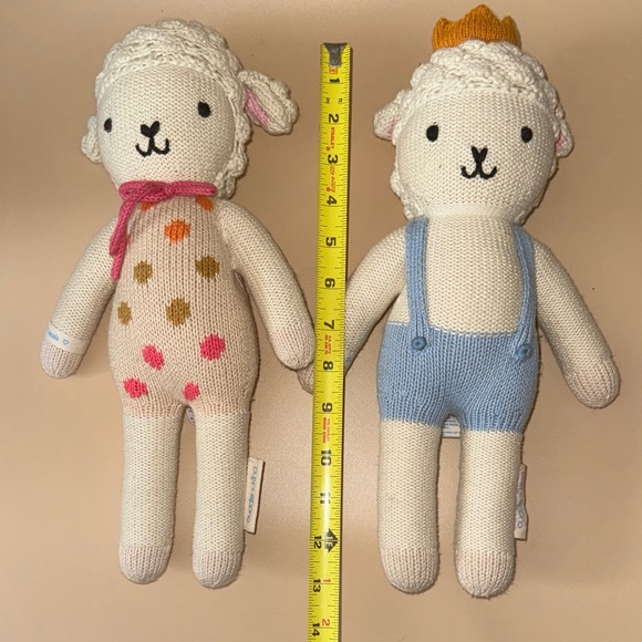 Cuddle and kind hand knit in Peru Lucy & Sebastian lamb toys - Picture 6 of 6